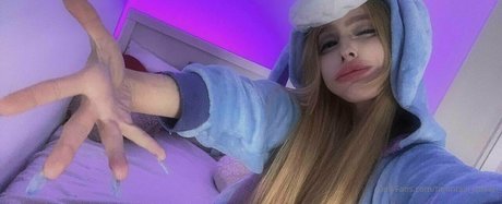 Nahá fotka uniklých OnlyFans od Henntaiiiqueen