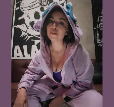 Naken lekkede OnlyFans-bilde av Estrellitanekoo