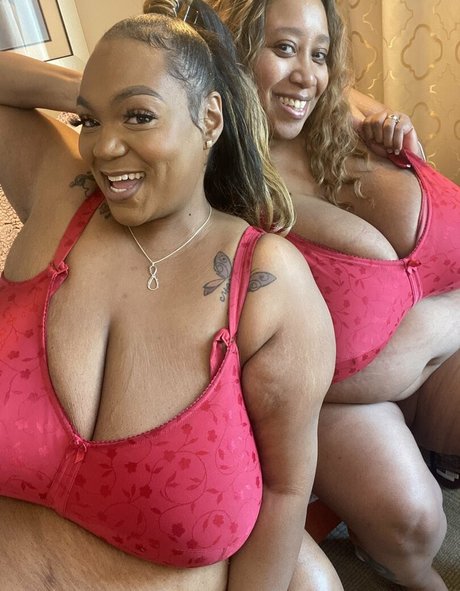 Foto di nudo di fuga di OnlyFans di Anonymoustc