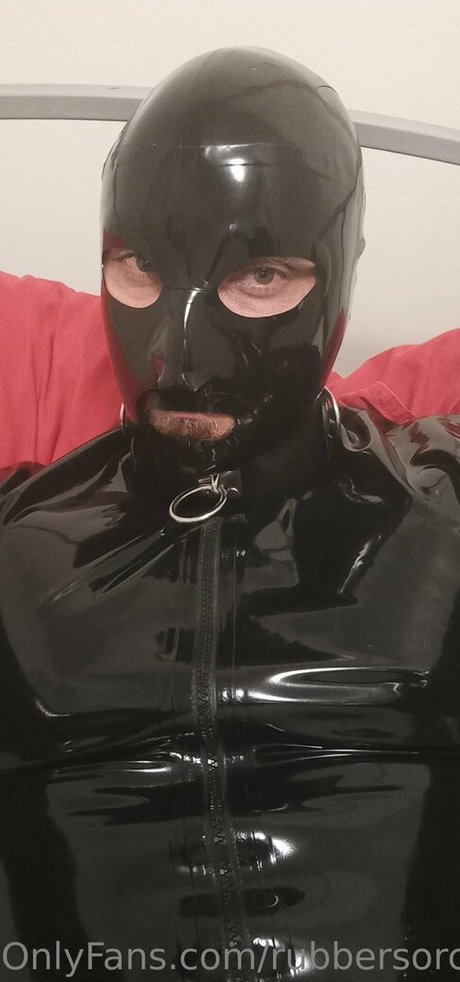 Photo nue de fuite OnlyFans de Rubbersorcerer