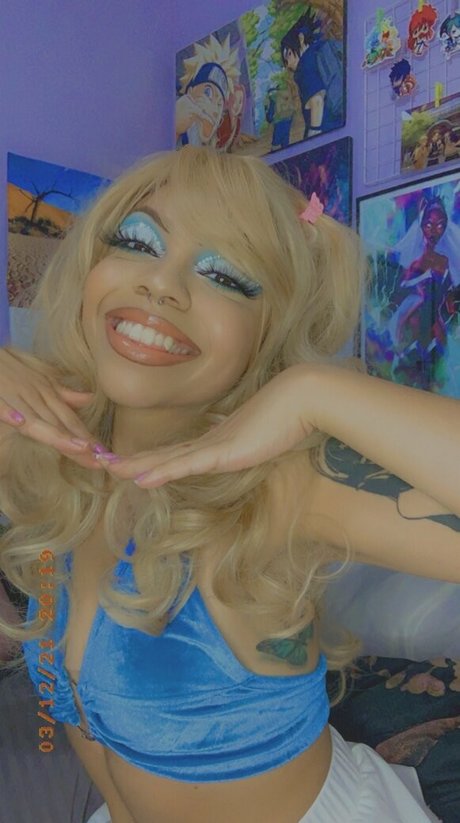 Foto di nudo di fuga di OnlyFans di Izzybrando