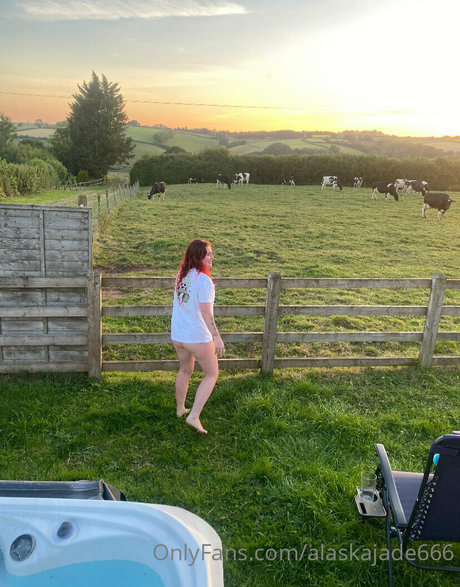 OnlyFans-model Alaskajade666