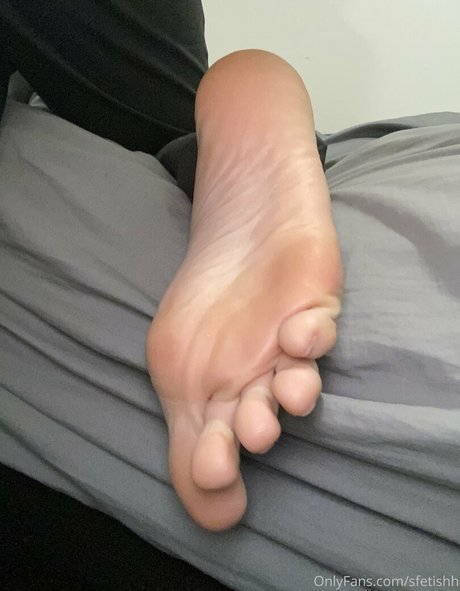 Обнаженная фотография утечки OnlyFans от Sfetishh