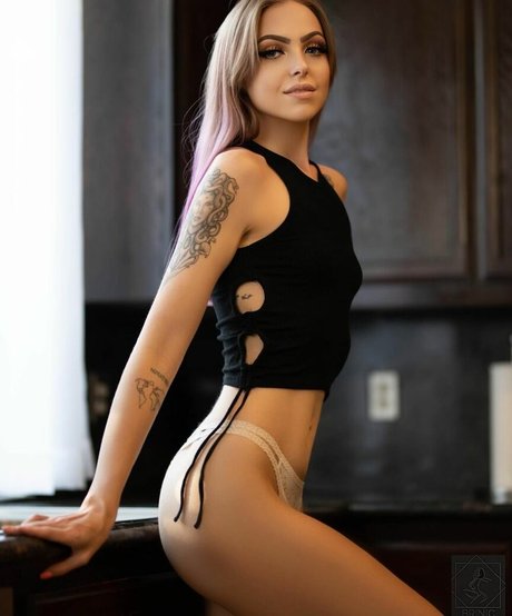 Nacktes geleaktes OnlyFans-Foto von Officialbubblybrooke