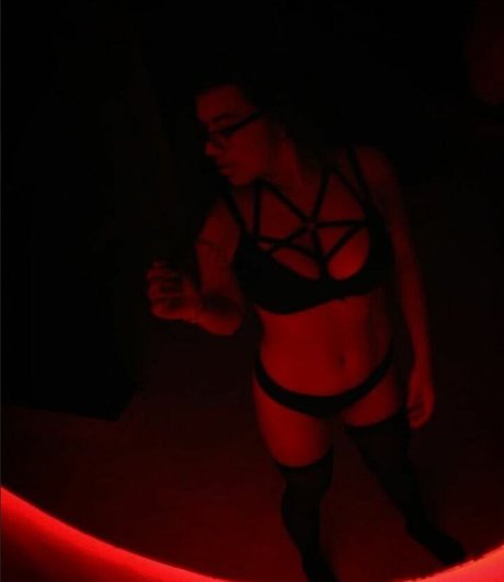 Foto di nudo di fuga di OnlyFans di Diochyperez Nerdy