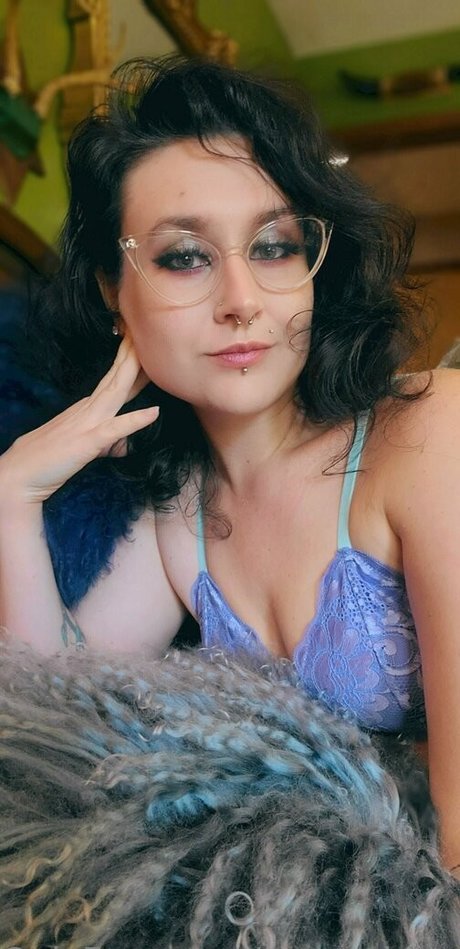 Foto desnuda filtrada de OnlyFans de Supergirlsnghostsfree