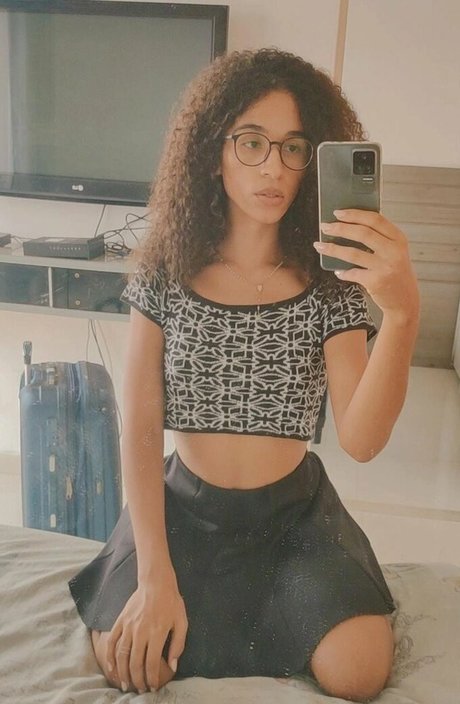 Naken lekkede OnlyFans-bilde av Nagazaki